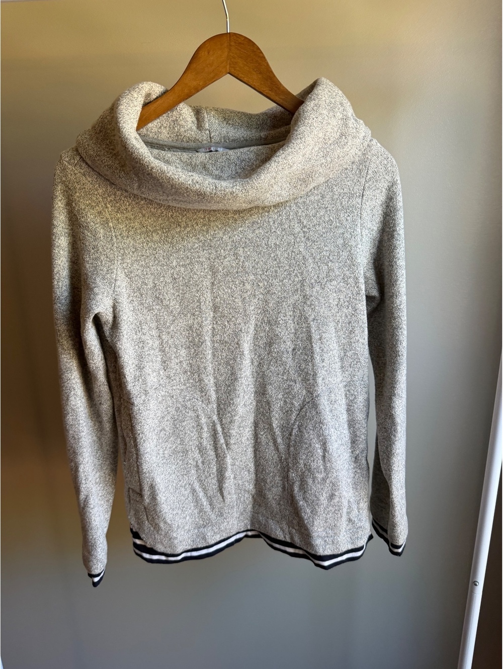 Tommy Hilfiger Athlux cotton blendturtleneck sweatshirt
